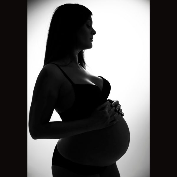 Shooting-photo-grossesse - seance-photo-grossesse - photographe-maternite - photo-femme-enceinte